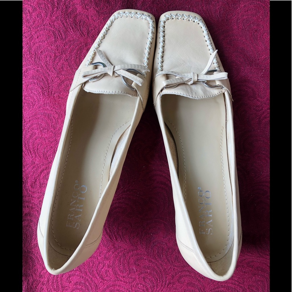 Like New Beige Kitten Heel Pumps- Made in Brazil